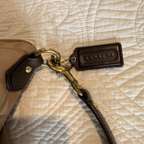 Coach logo tote